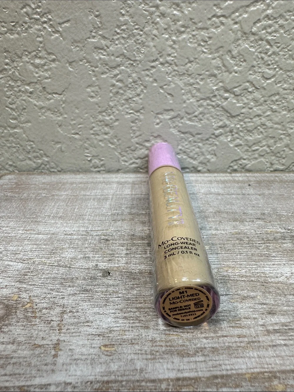 $5 🌙 MO BEAUTY‎ Longwear Concealer NEW LIGHT MED FULL SZ